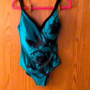 Bathing suit